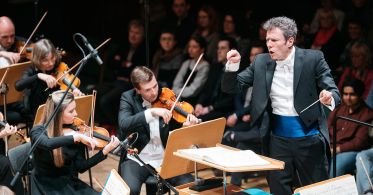 Simon Gaudenz, Jenaer Philharmonie, Foto: JenaKultur, Christoph Worsch